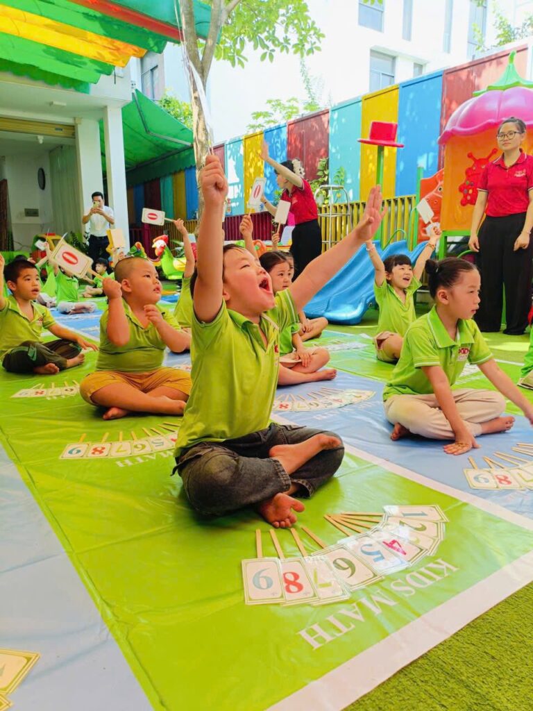 Hội Thi Rung Chuông Vàng Tại Mầm Non Candy Kids