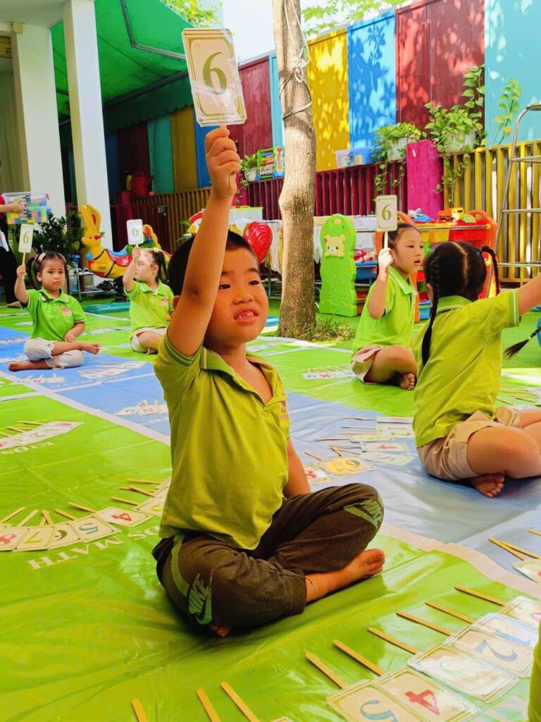 Hội Thi Rung Chuông Vàng Tại Mầm Non Candy Kids